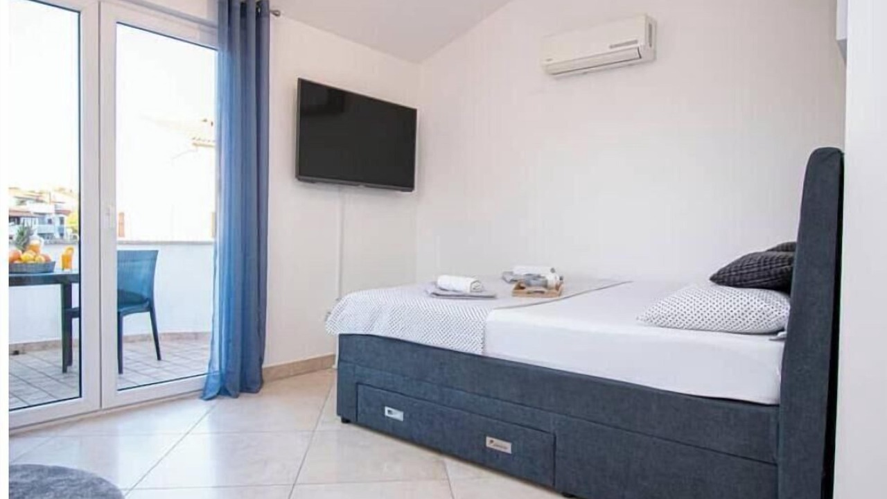 Photo of Bedroom in Loborika