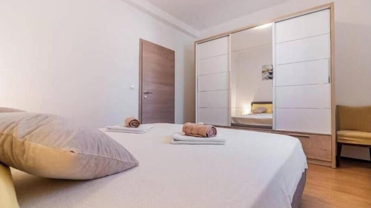 Photo of Bedroom in Loborika