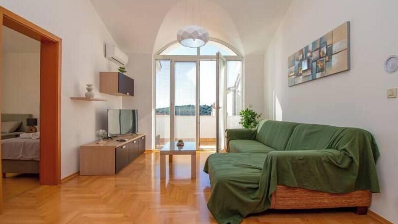 Photo of Livingroom in Loborika