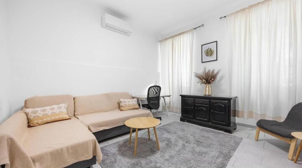 Photo of Livingroom in Loborika