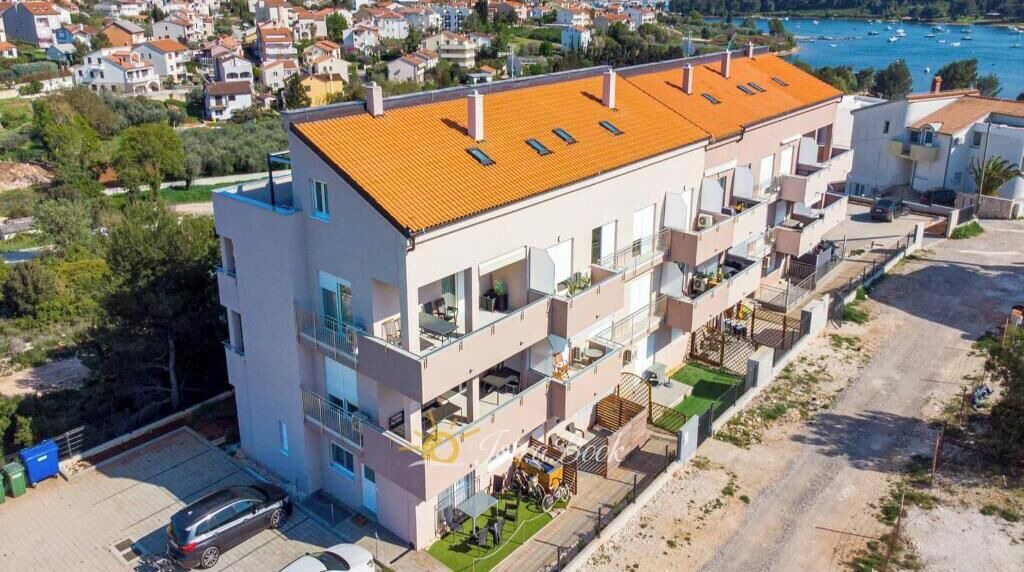 Photo of Outdoor in Loborika