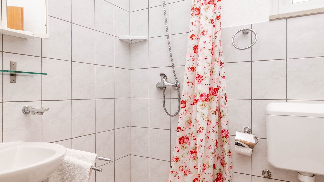 Photo of Bathroom in Liznjan
