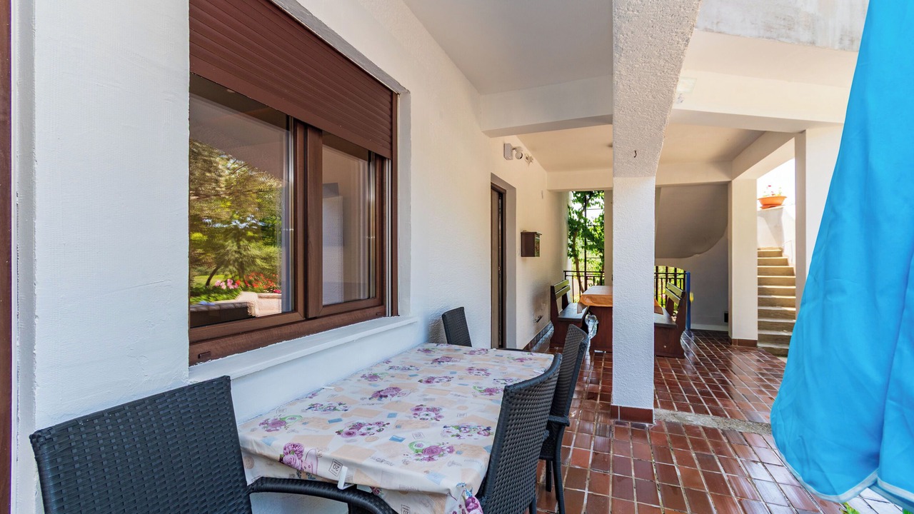 Photo of Patio Balcony in Banjol
