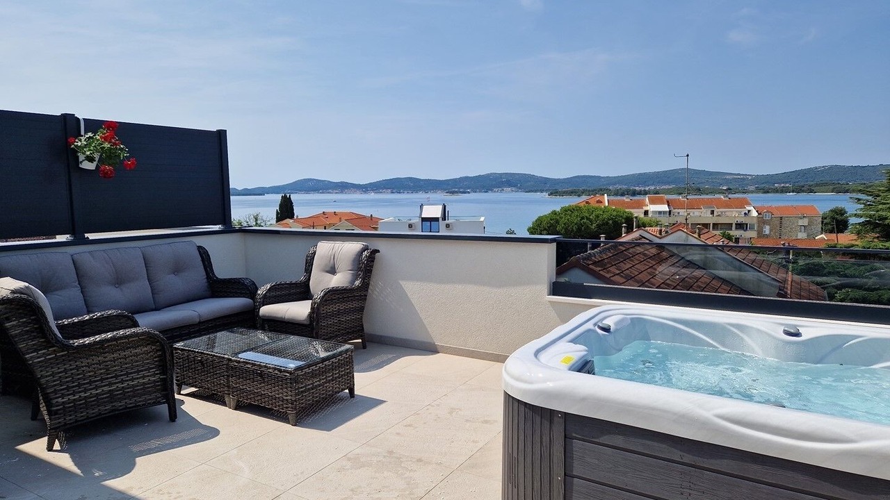 Photo of Patio Balcony in Turanj