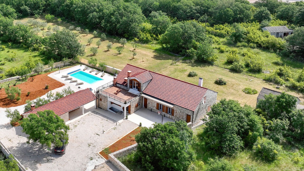 Photo of Outdoor in Lovinac
