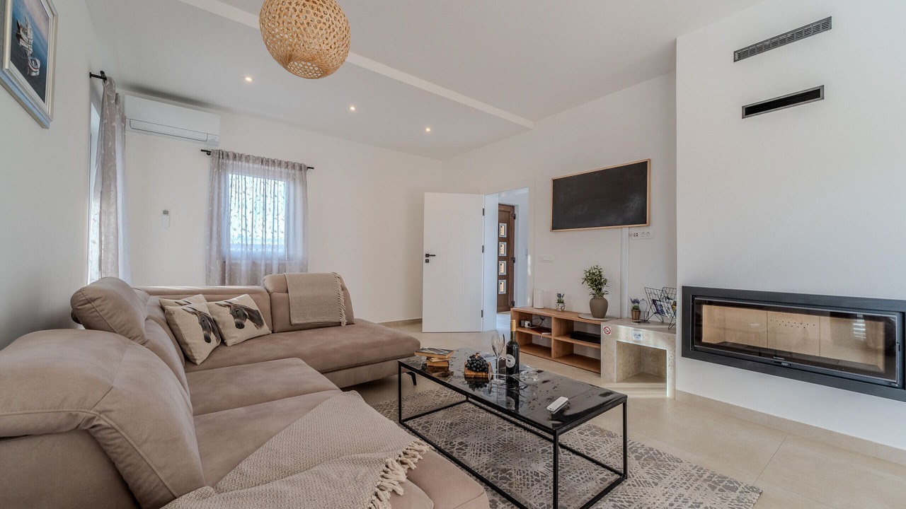 Photo of Livingroom in Razanac