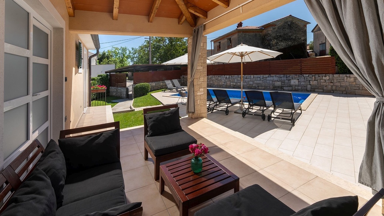Photo of Patio Balcony in Katun Lindarski