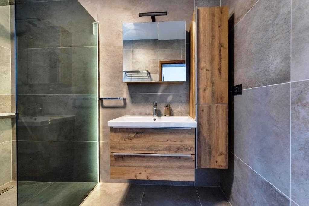 Photo of Bathroom in Risika