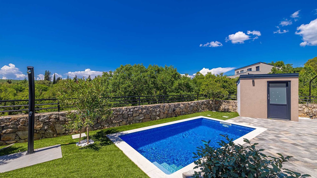 Photo of Outdoor in Kornic