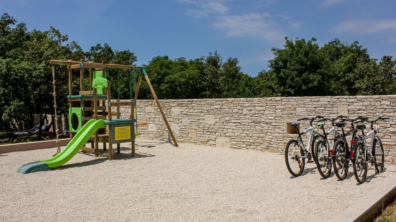 Photo of Others in Stokovci