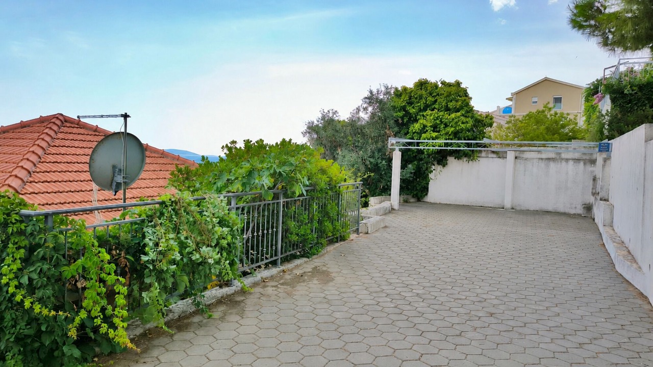 Photo of Outdoor in Businci