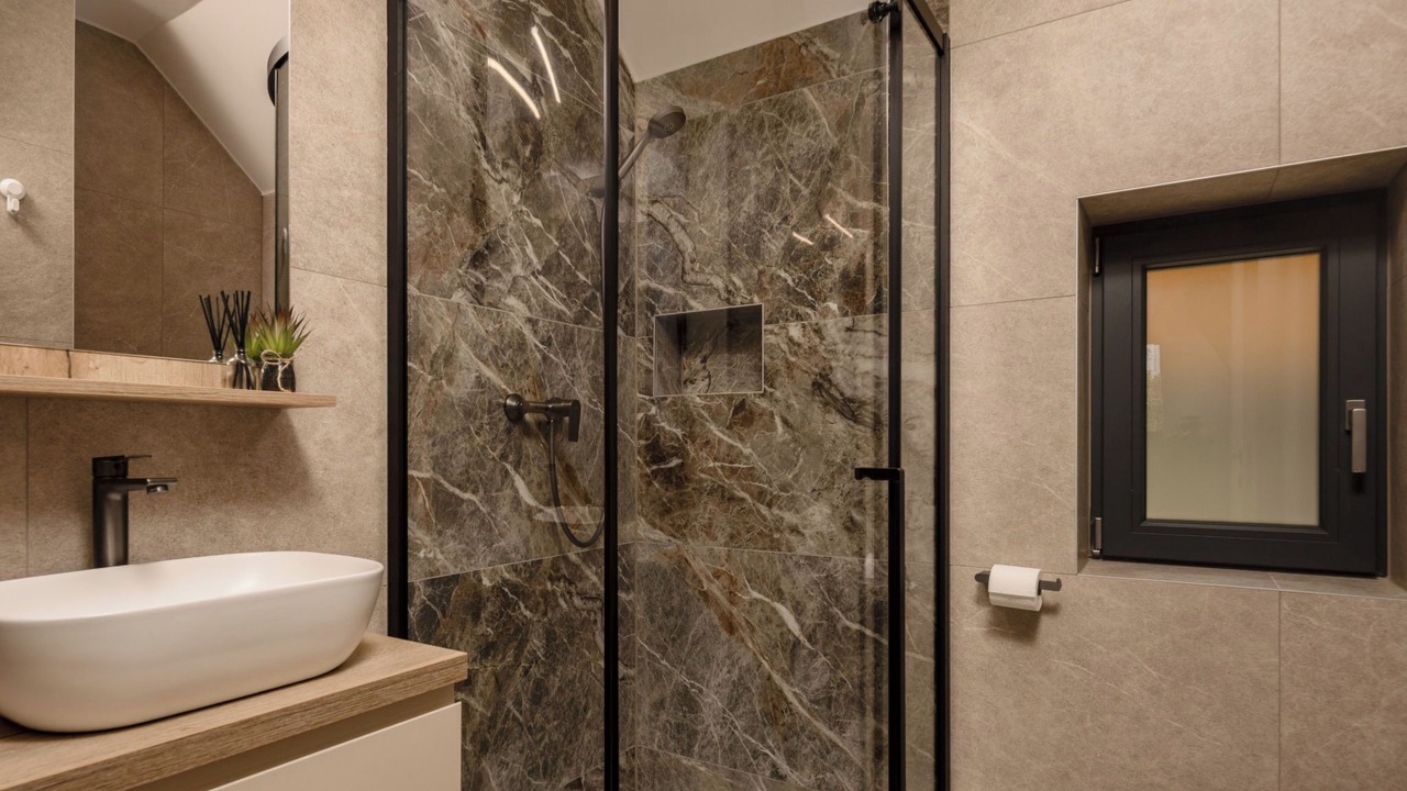 Photo of Bathroom in Fuzine