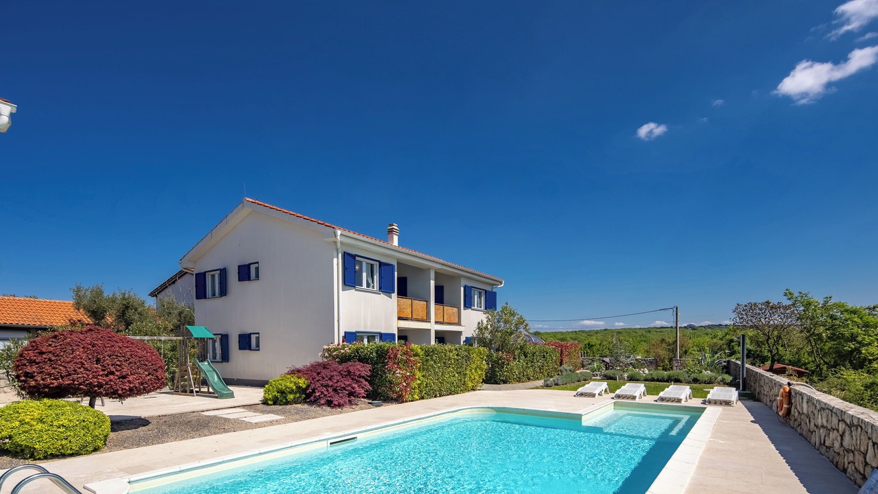 Photo of Outdoor in Brzac