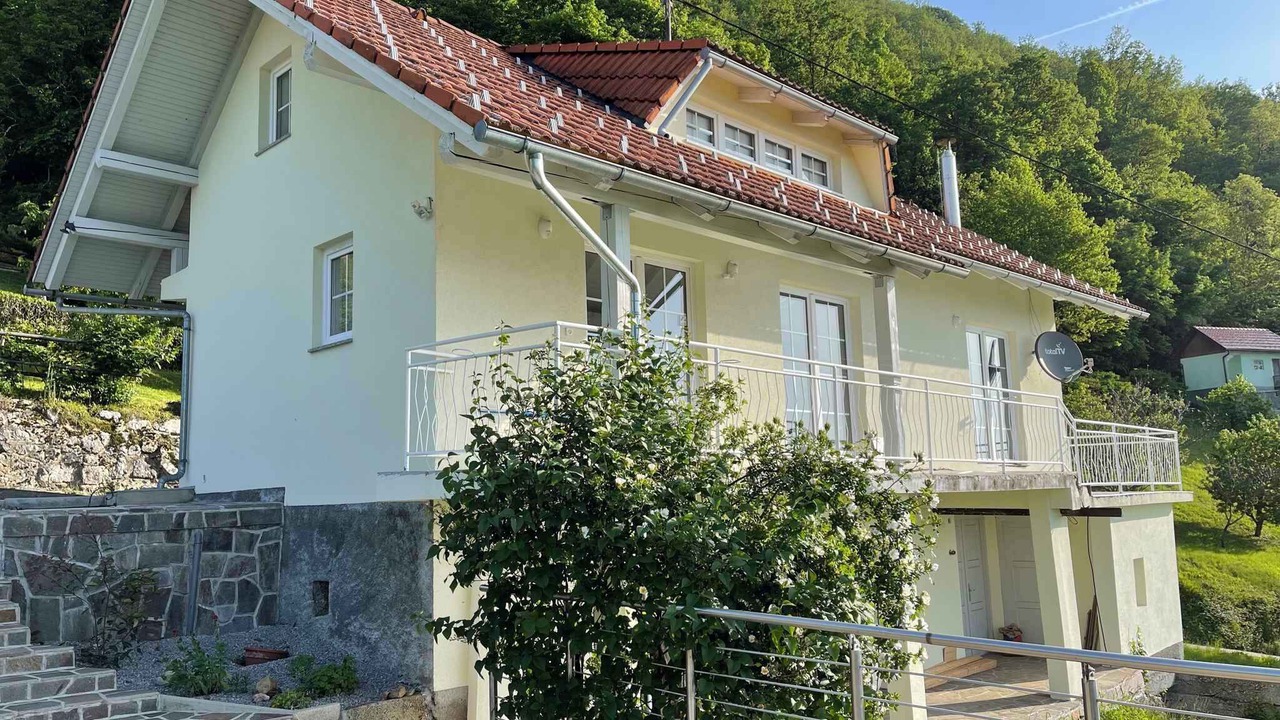 Photo of Outdoor in Semic