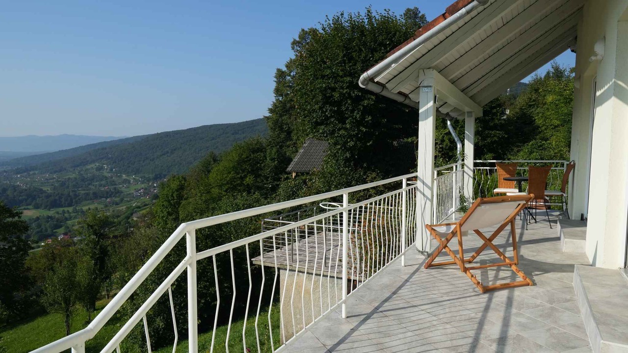 Photo of Outdoor in Semic