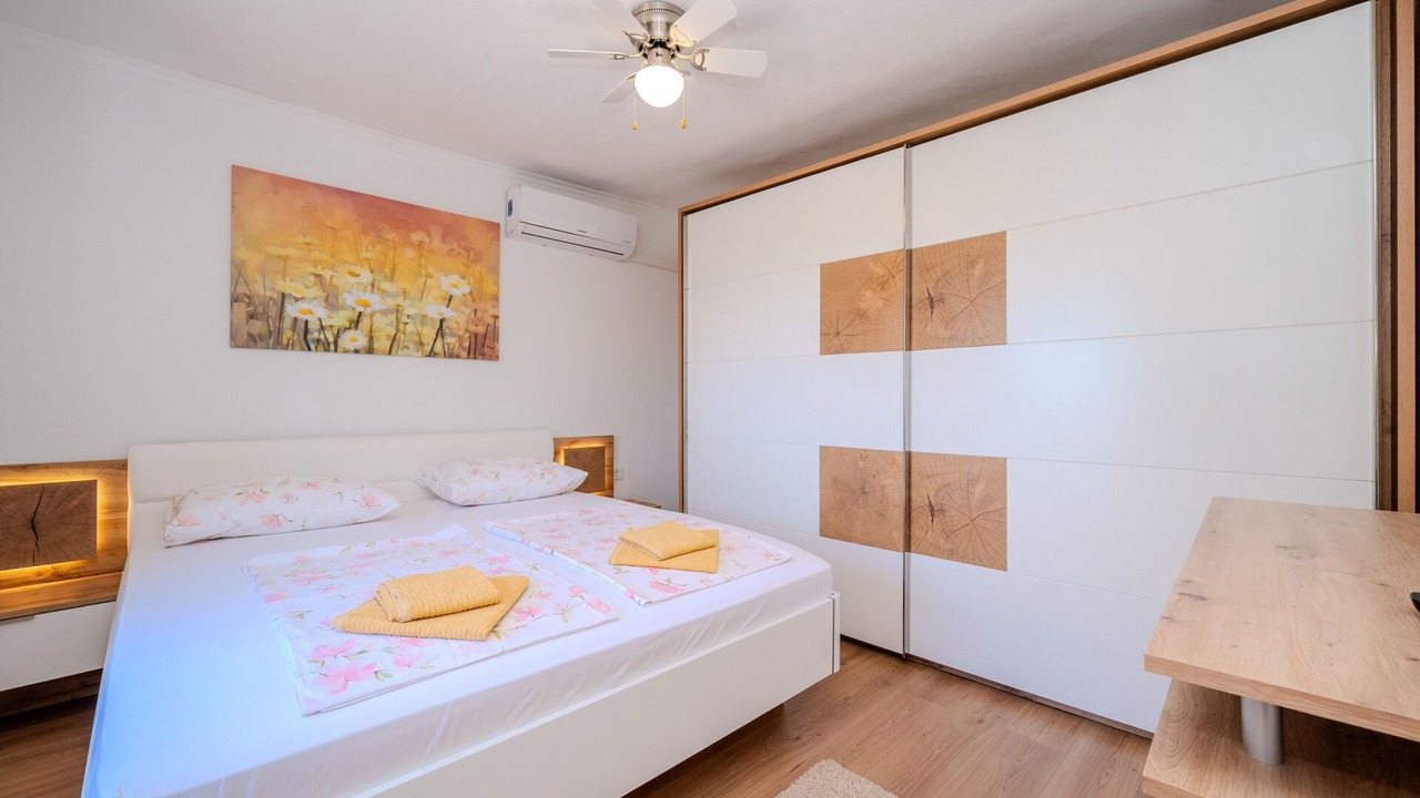 Photo of Bedroom in Mundanije
