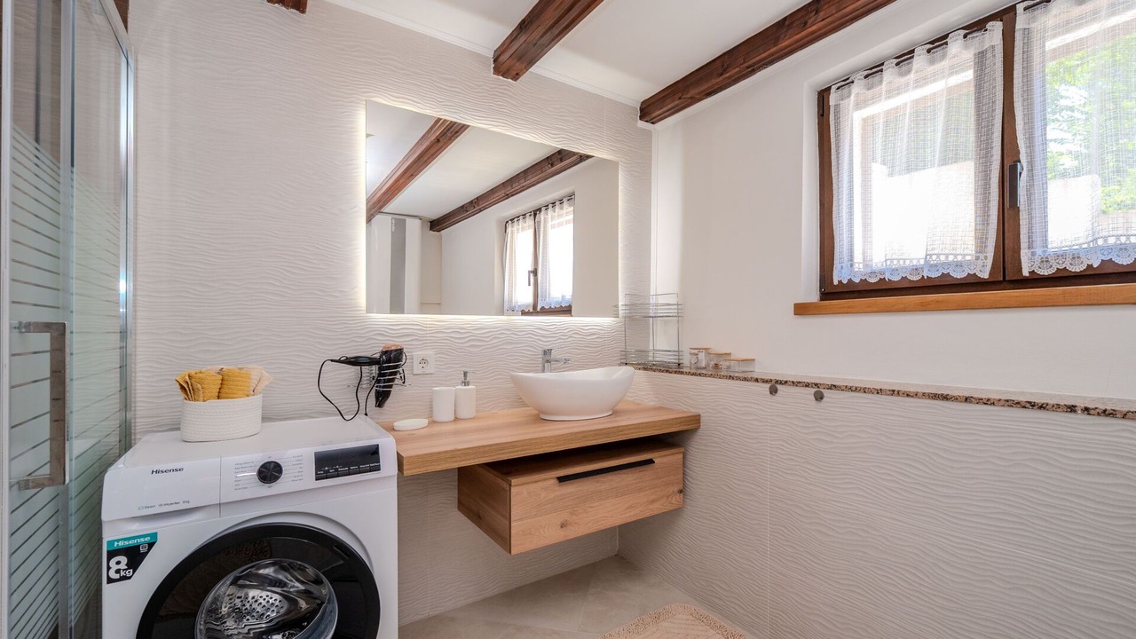Photo of Bathroom in Mundanije