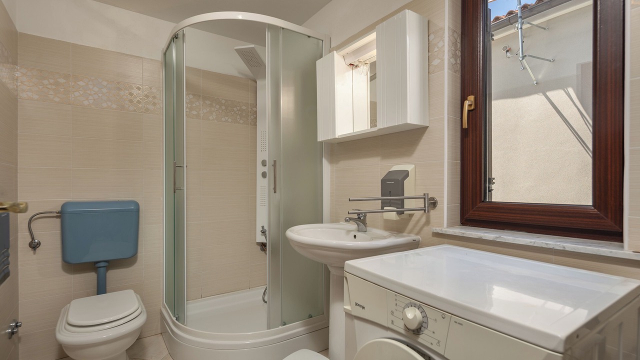 Photo of Bathroom in Orihi