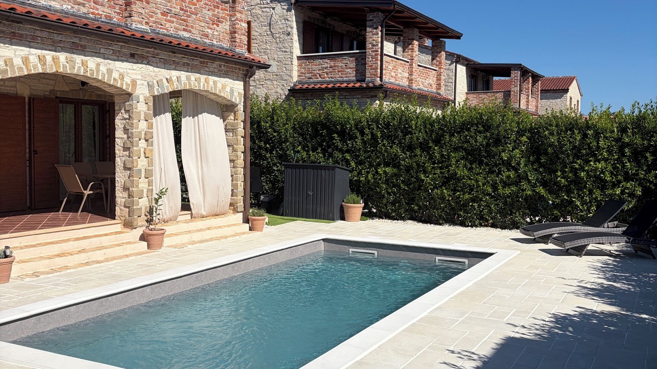 Photo of Outdoor in Cabrunici