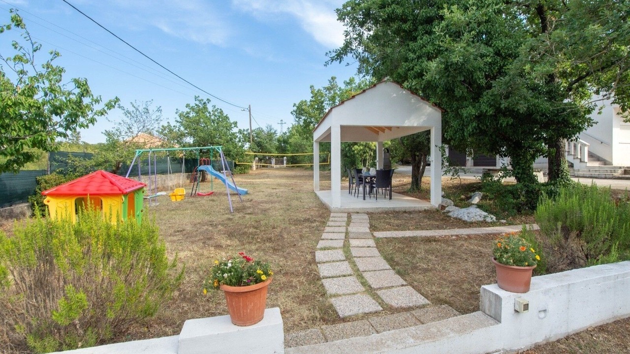Photo of Outdoor in Labin