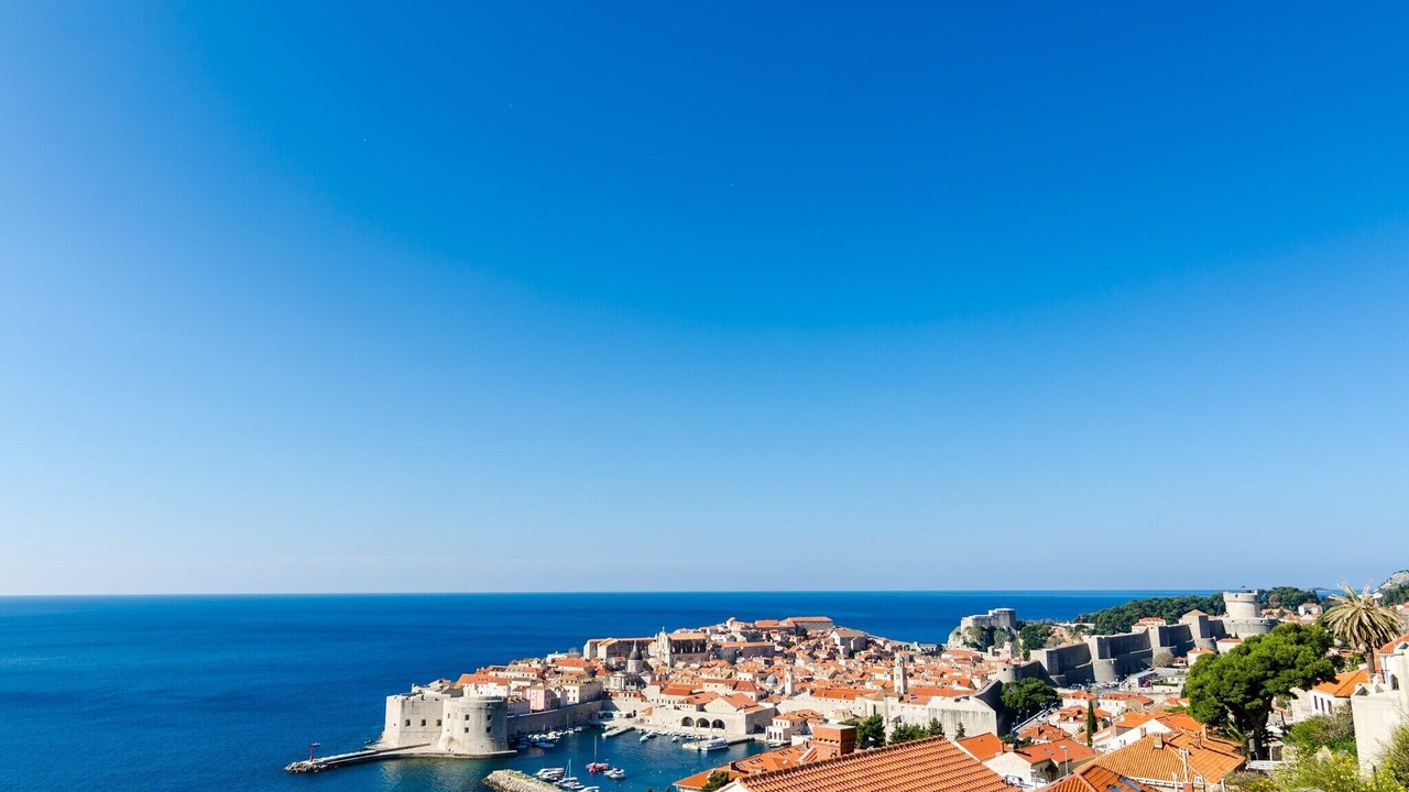 Photo of Others in Ploce