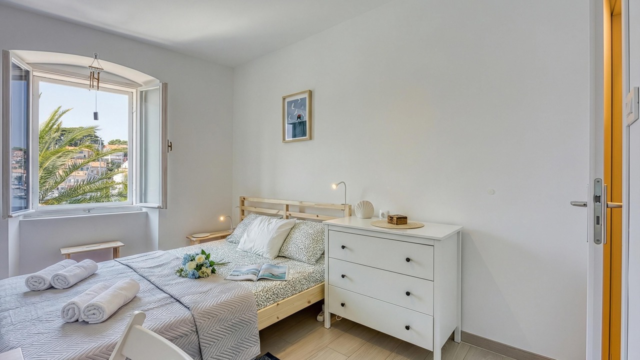 Photo of Bedroom in Cove Murtar