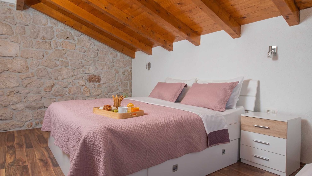 Photo of Bedroom in Trn