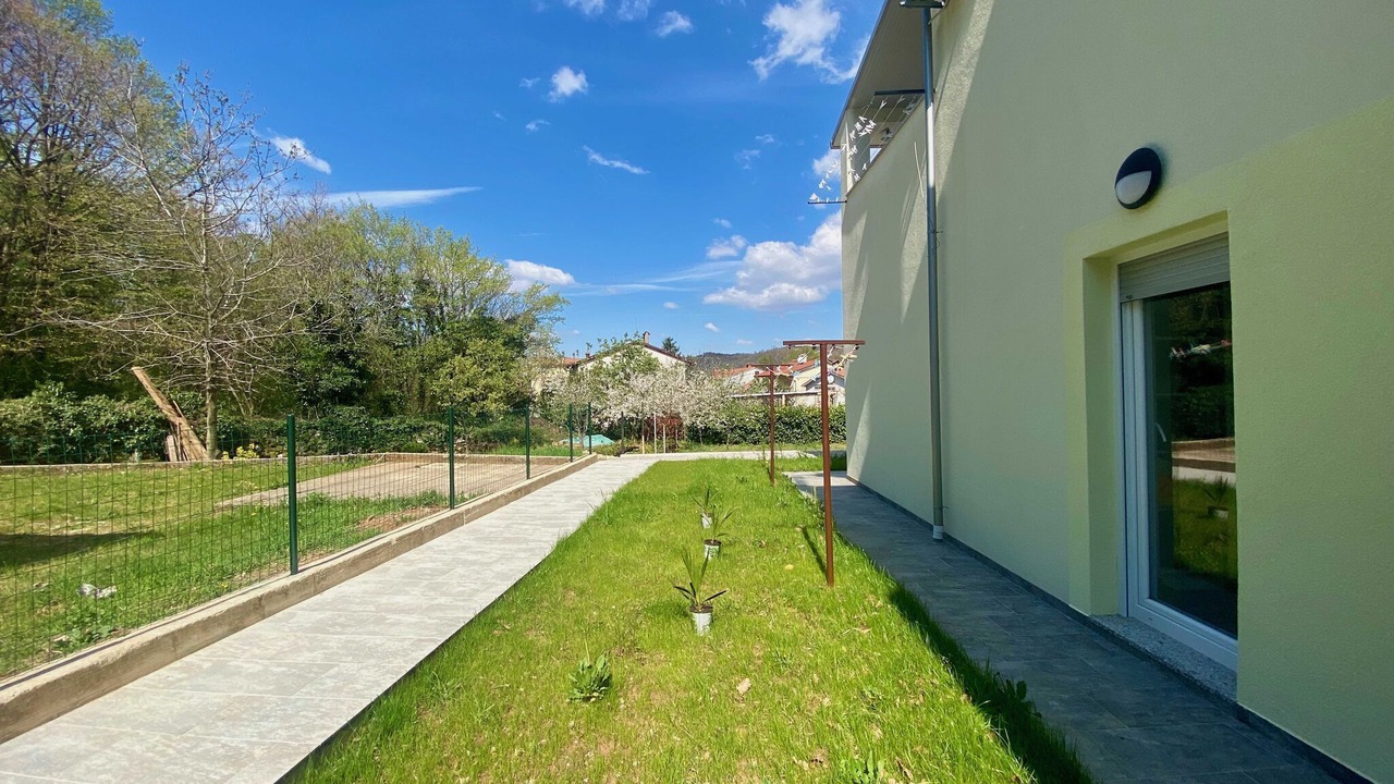 Photo of Outdoor in Sarsoni