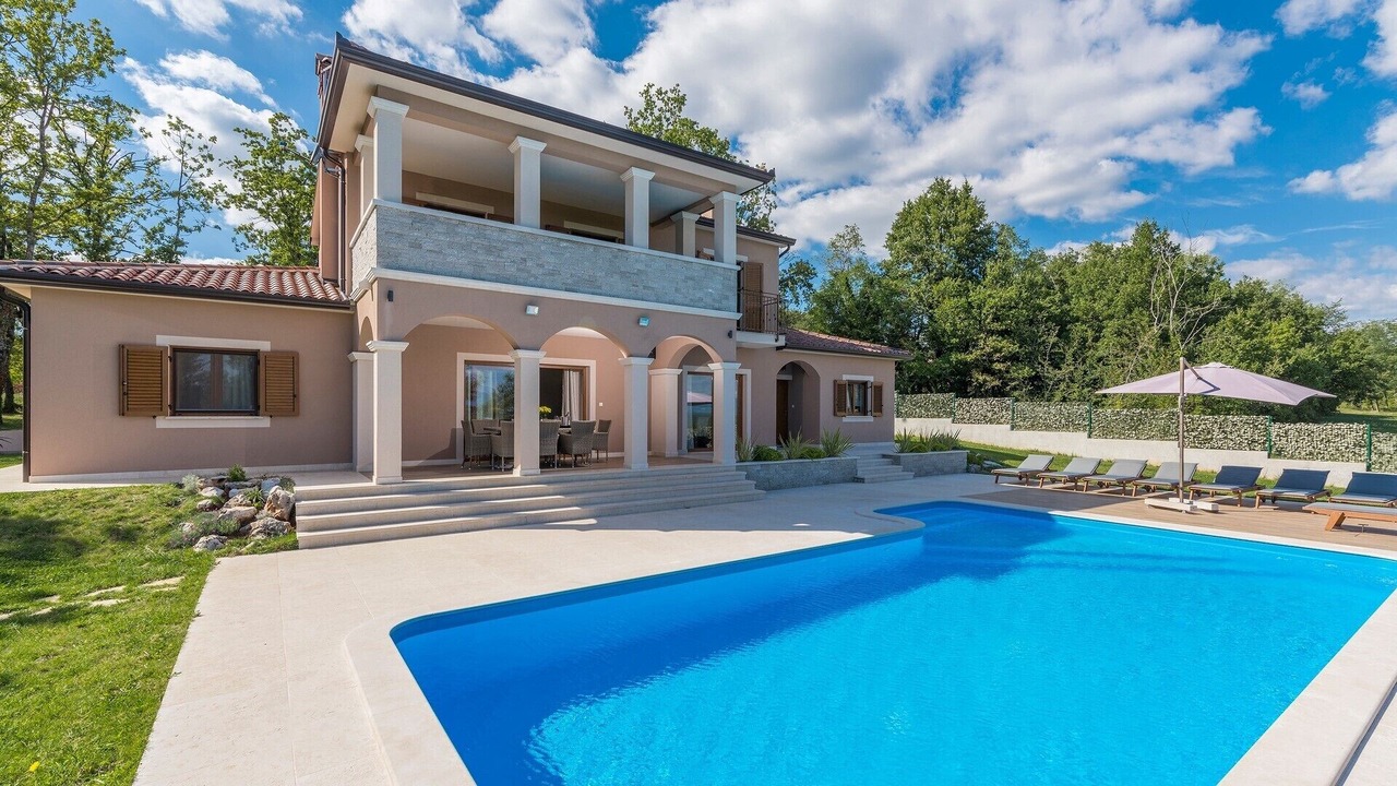 Photo of Outdoor in Pazin