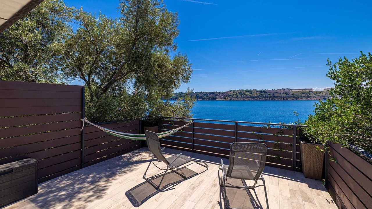 Photo of Patio Balcony in Omisalj
