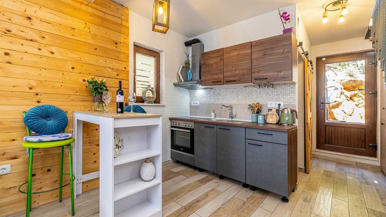 Photo of Kitchen in Omisalj