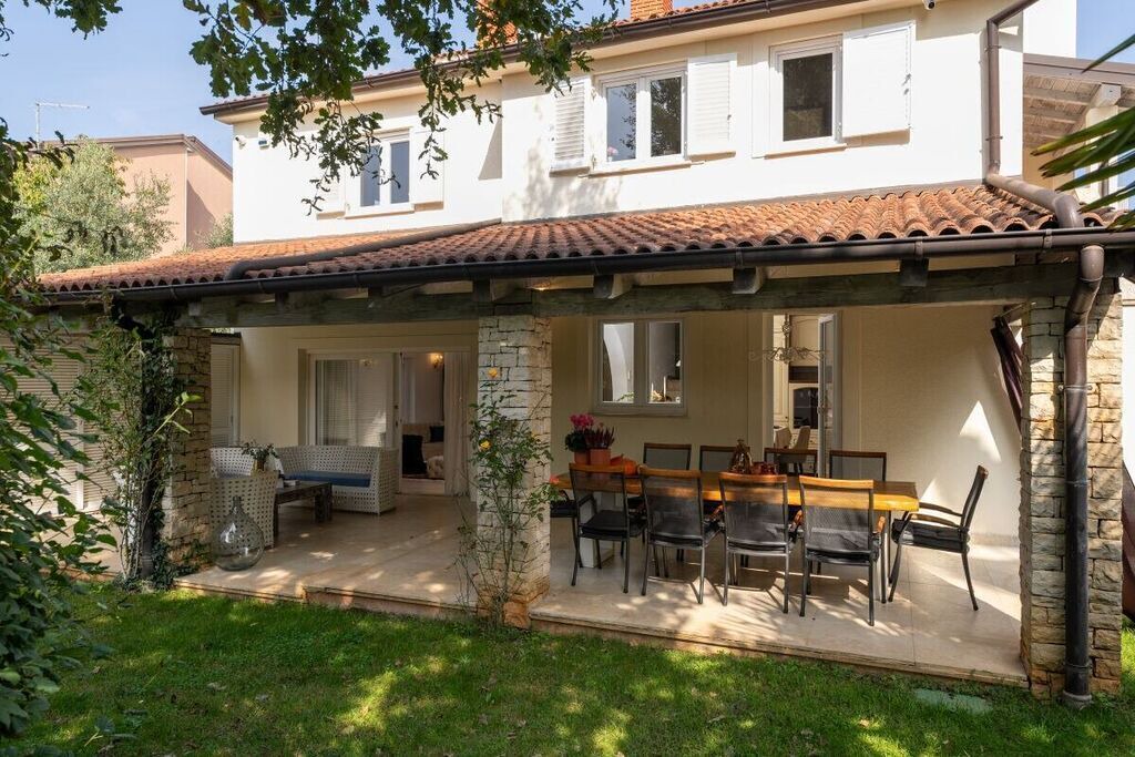 Photo of Outdoor in Gulici