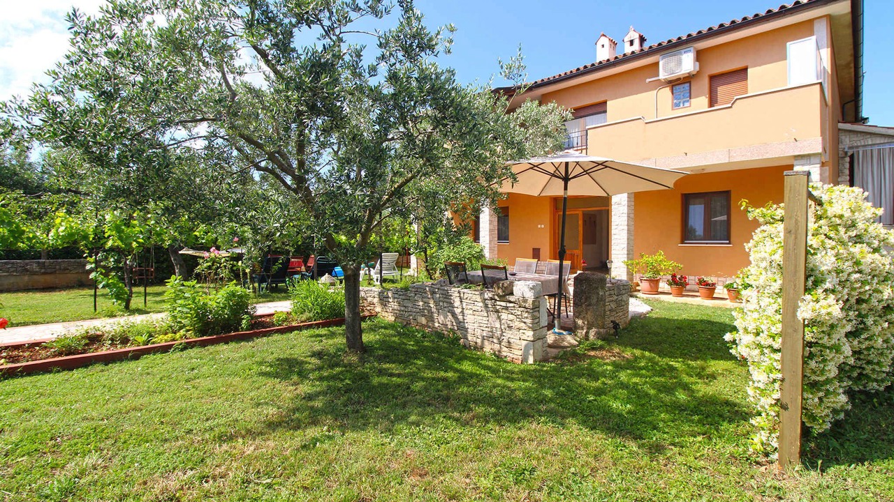 Photo of Outdoor in Muntic