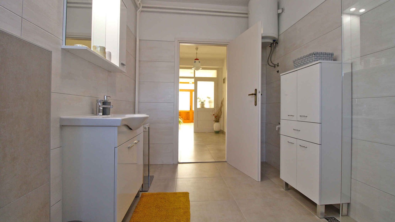 Photo of Bathroom in Muntic