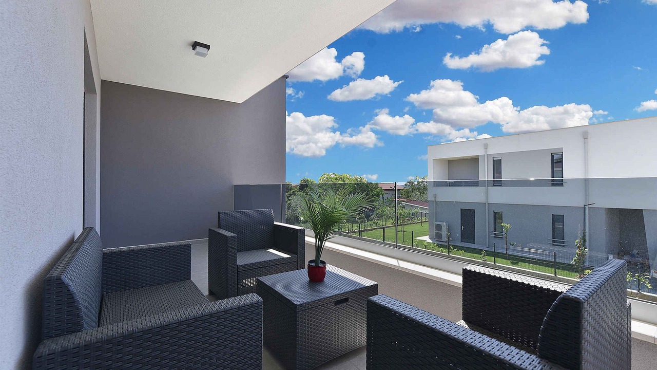 Photo of Patio Balcony in Peroj