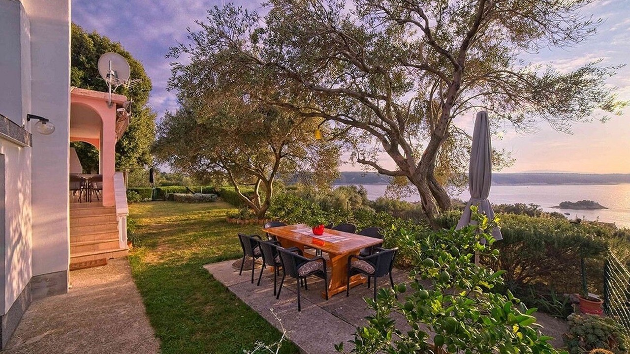Photo of Outdoor in Supetarska Draga
