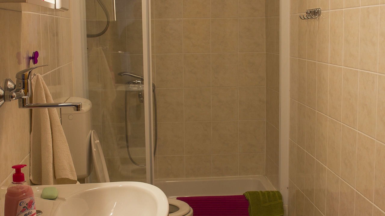 Photo of Bathroom in Peruski