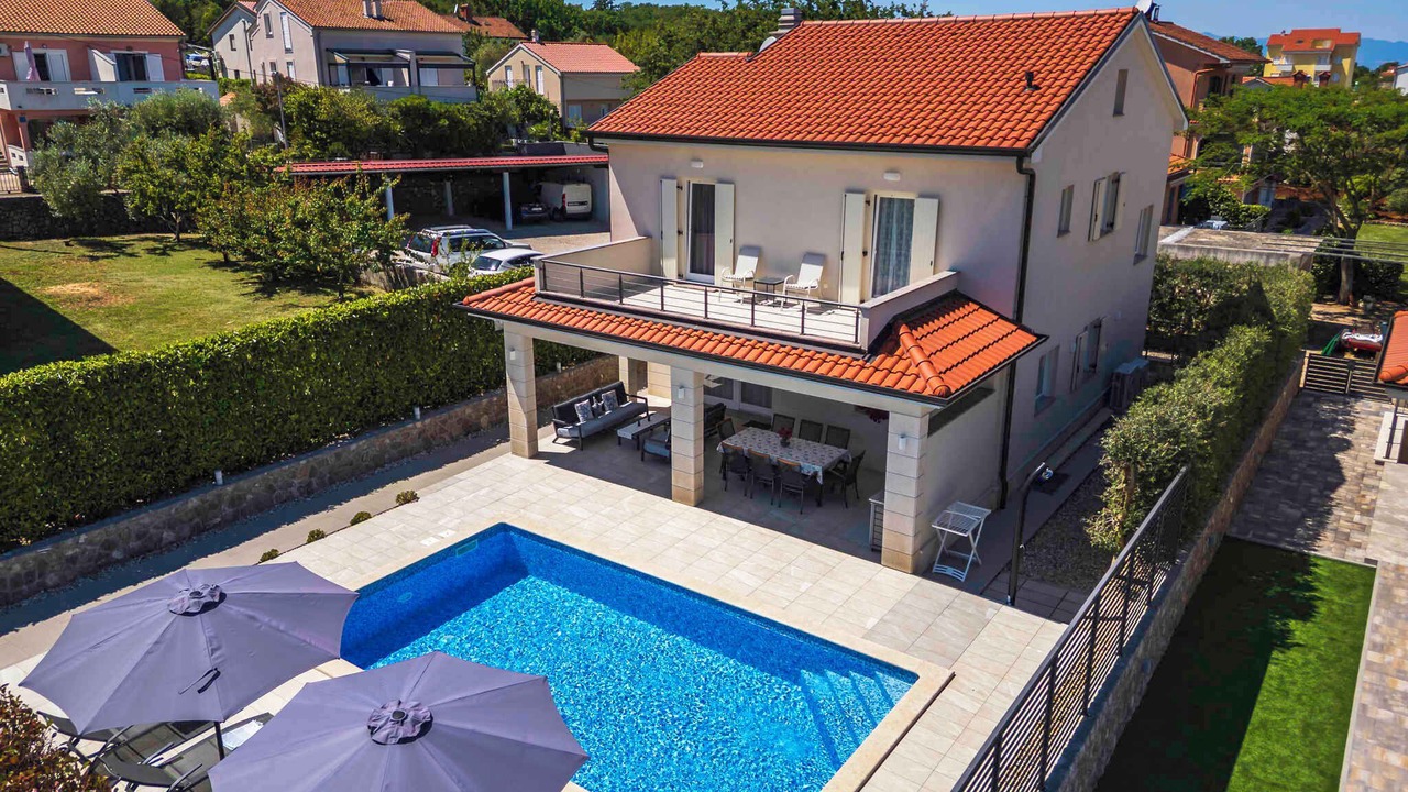 Photo of Outdoor in Porat