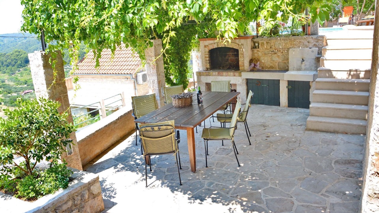 Photo of Outdoor in Vrisnik