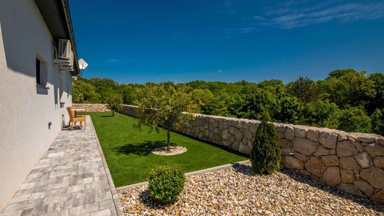 Photo of Patio Balcony in Garica