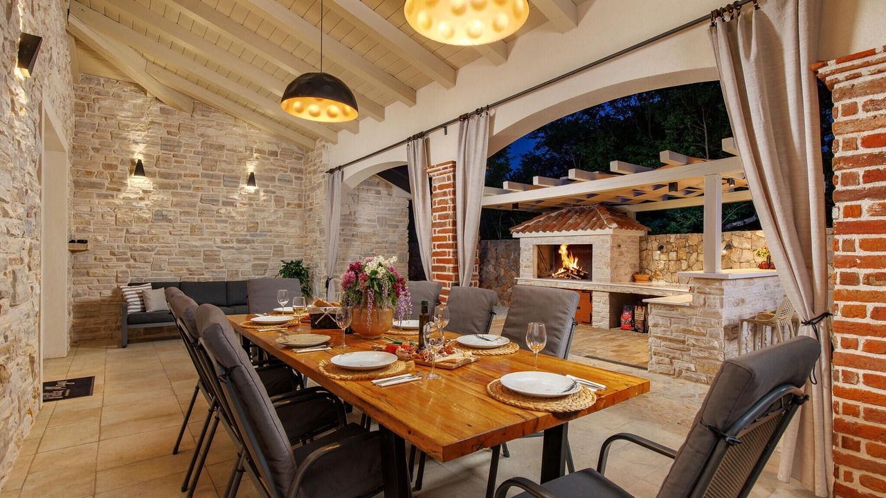 Photo of Outdoor in Kras