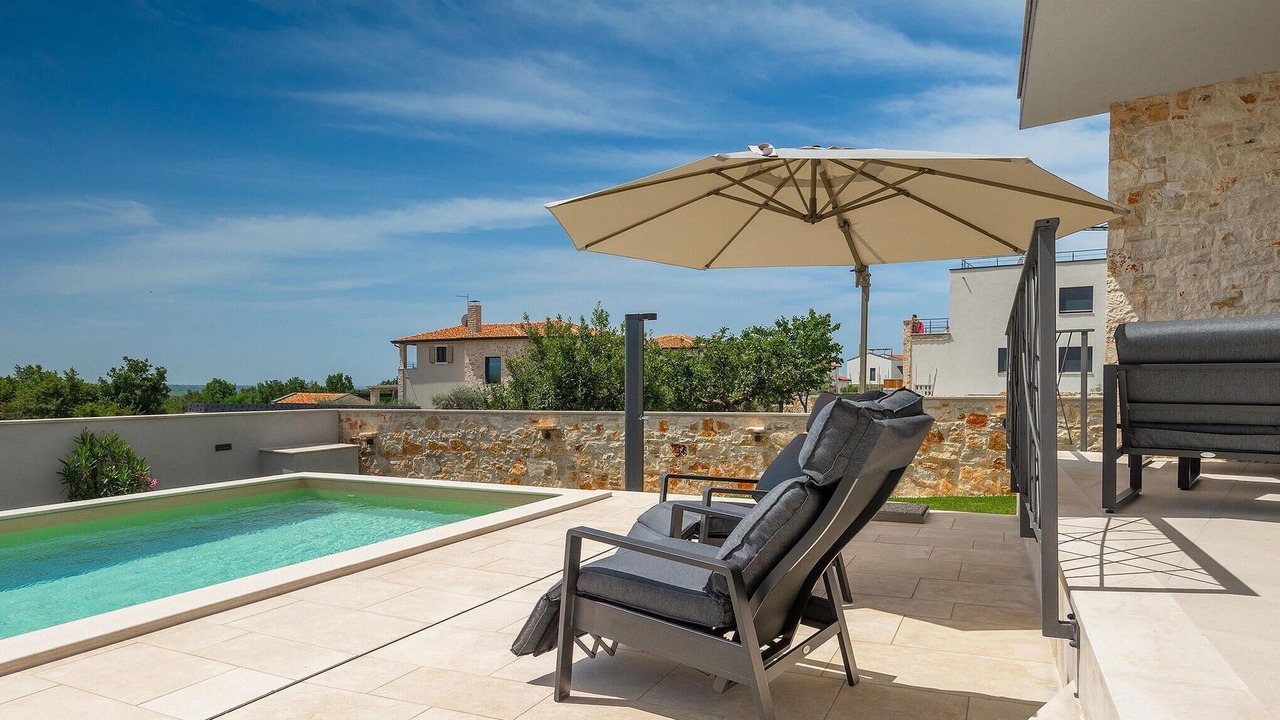 Photo of Outdoor in Frata