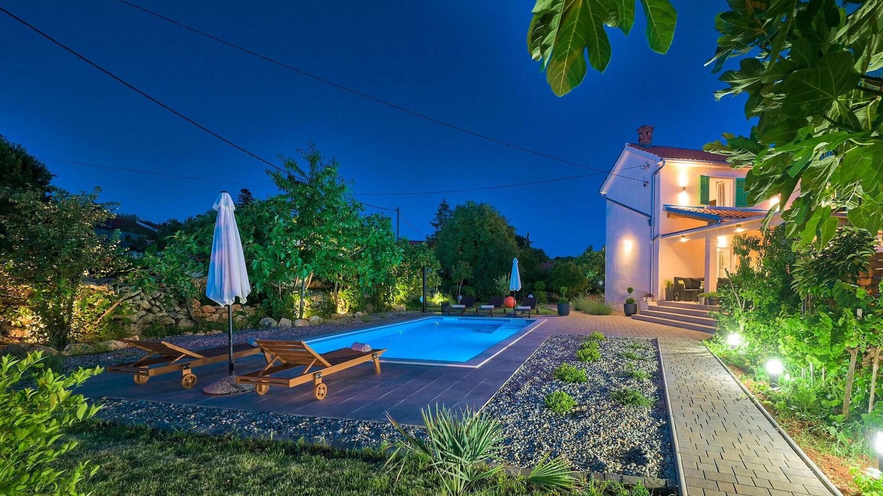 Photo of Outdoor in Kras