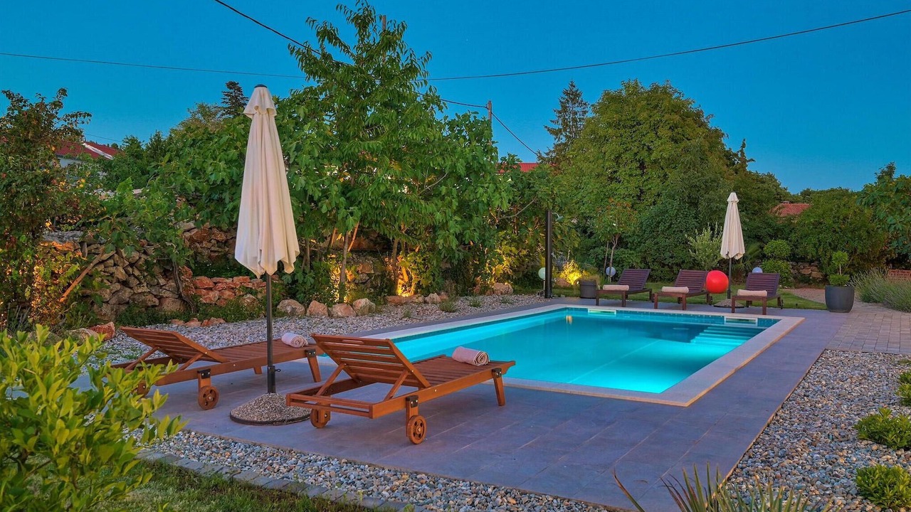 Photo of Outdoor in Kras