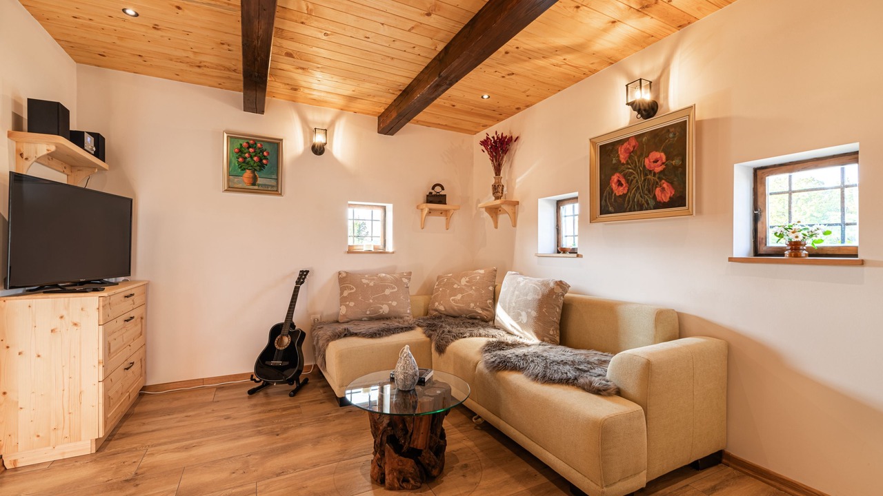 Photo of Livingroom in Bostanj