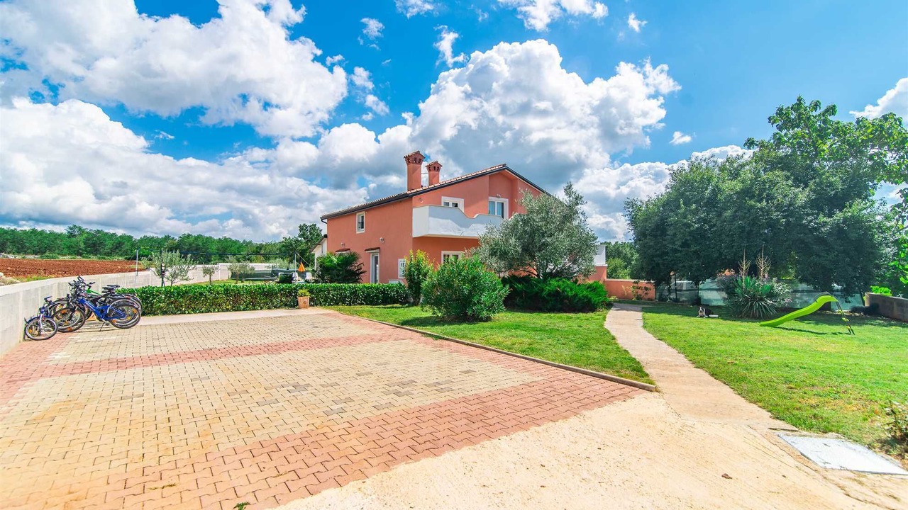 Photo of Outdoor in Vosteni
