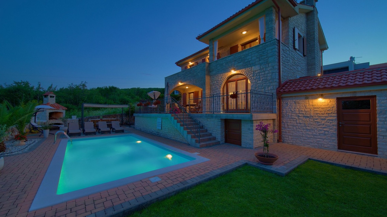 Photo of Outdoor in Salatic
