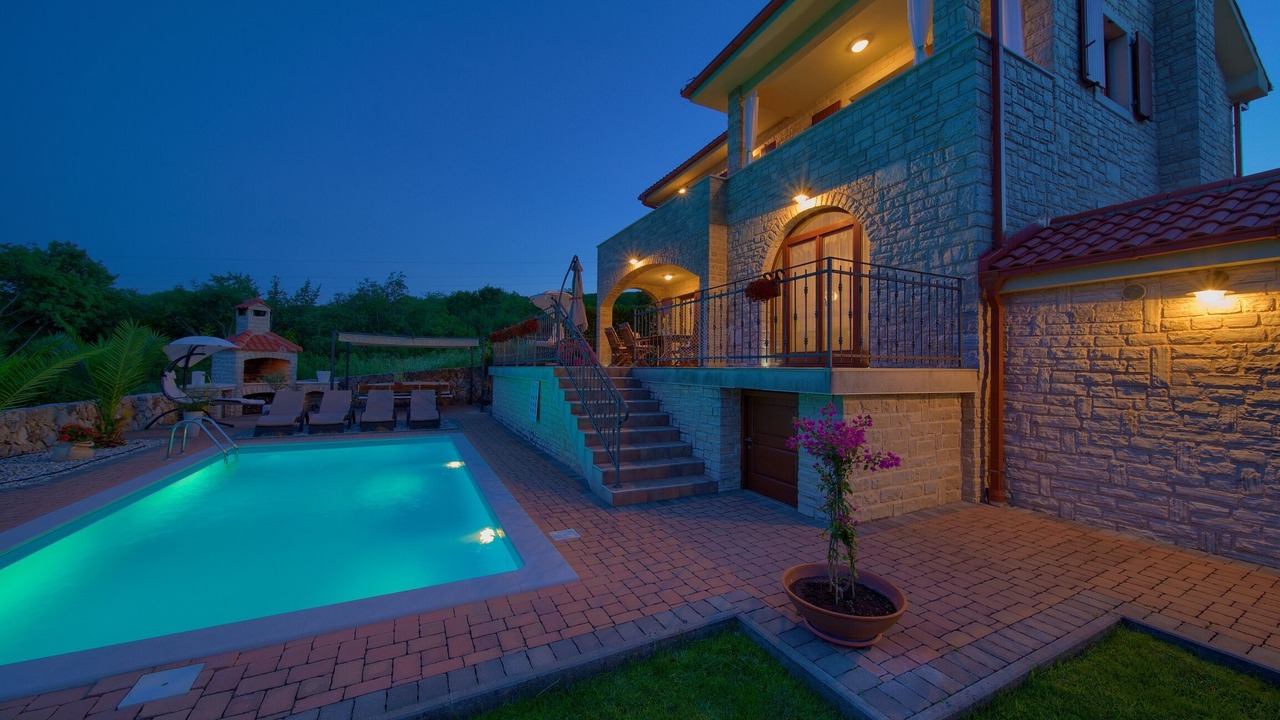 Photo of Outdoor in Salatic