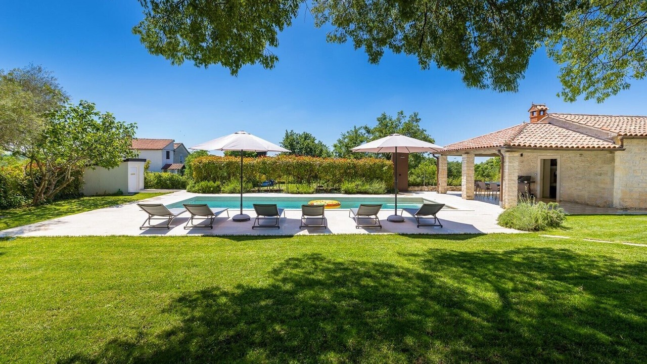 Photo of Outdoor in Baderna