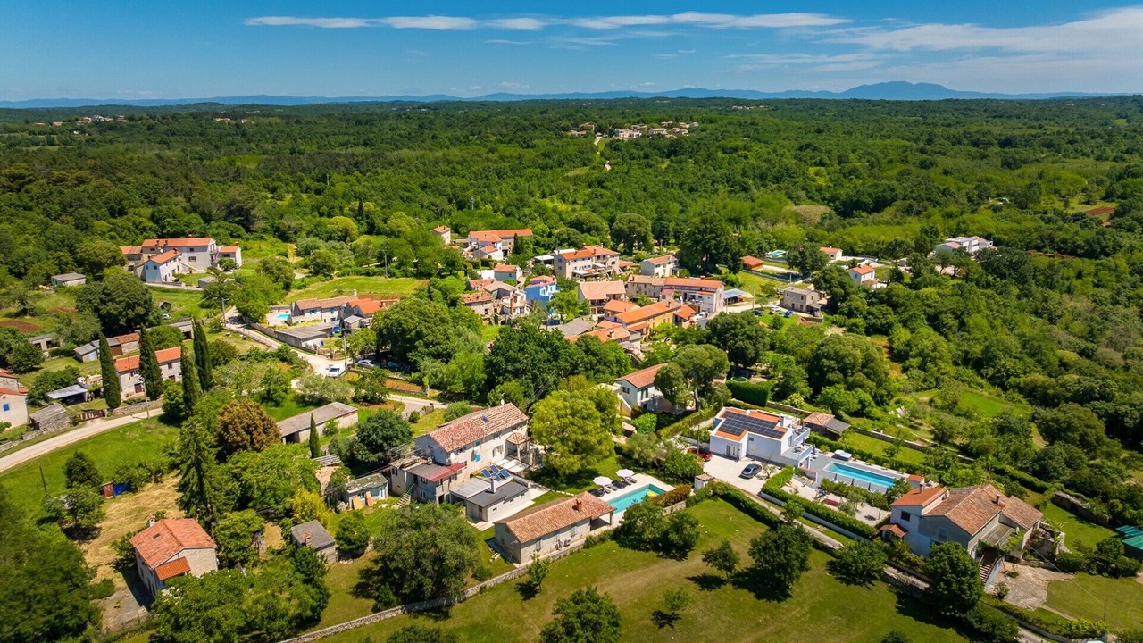 Photo of Outdoor in Baderna